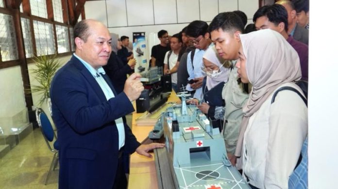 PT PAL Indonesia Gandeng ITB Cetak Generasi Maritim Unggul PT PAL Goes to Campus digelar di ITB