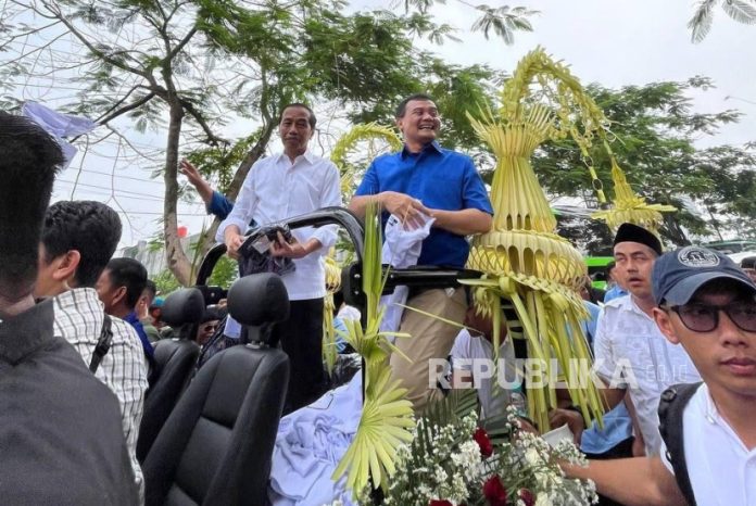 Jokowi Dampingi Luthfi dan Gus Yasin Lakukan Penetrasi Suara di Cagup Cawagup Jateng Luthfi-Gus Yasin optimis menang