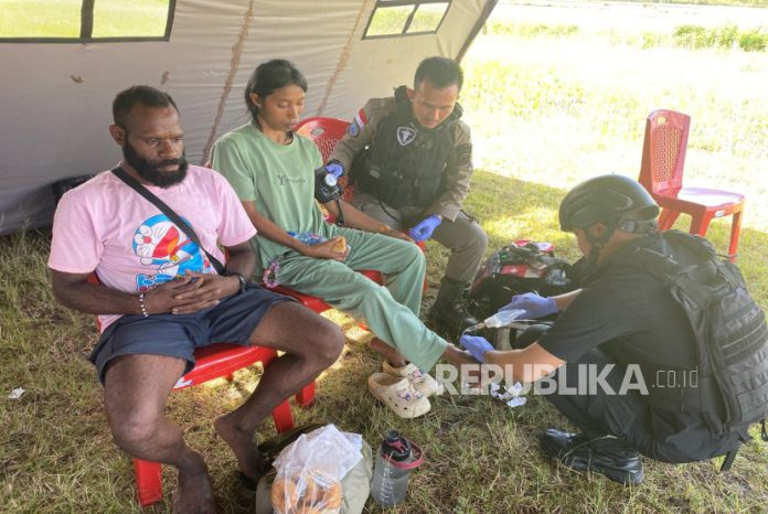 Tuan Dusun dan Istri Selamat dari Penyanderaan OPM, Sudah Dievakuasi