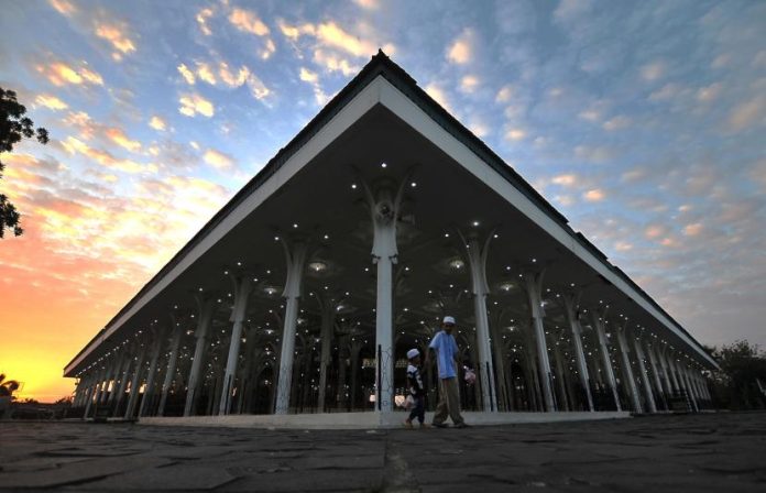 Jadwal Sholat Hari Ini di Yogyakarta, 2 Oktober 2025: Cara